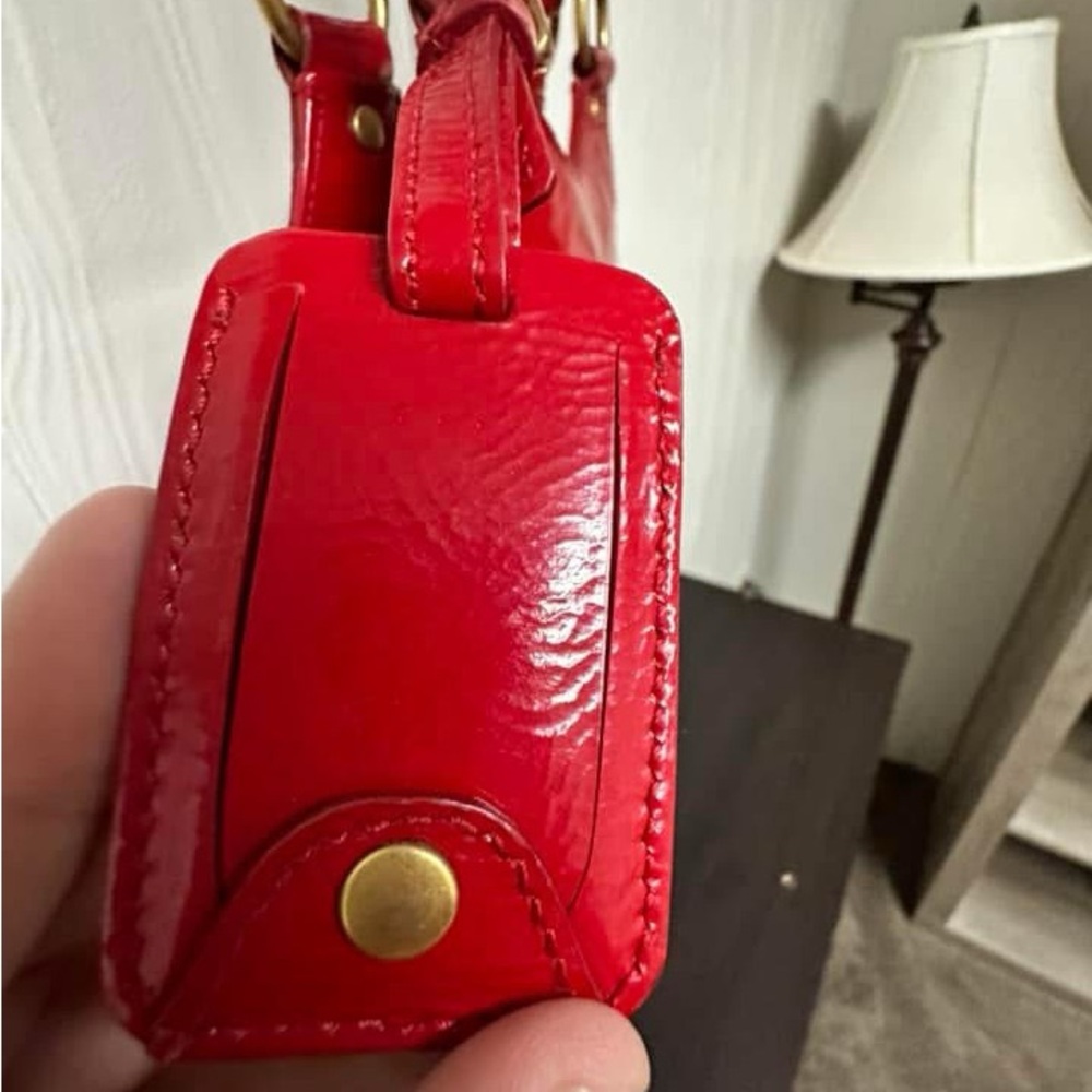 Yves Saint Laurent Red Chic Shoulder Bag - Picture 11 of 12
